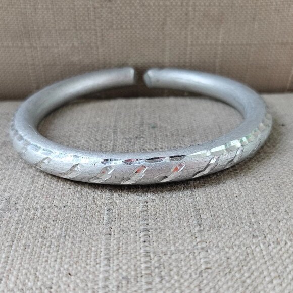 Men Bracelet Silver Tone Fashion Jewelry Thick Metal Cuff Wrist Band Size 7 inch - Picture 9 of 10